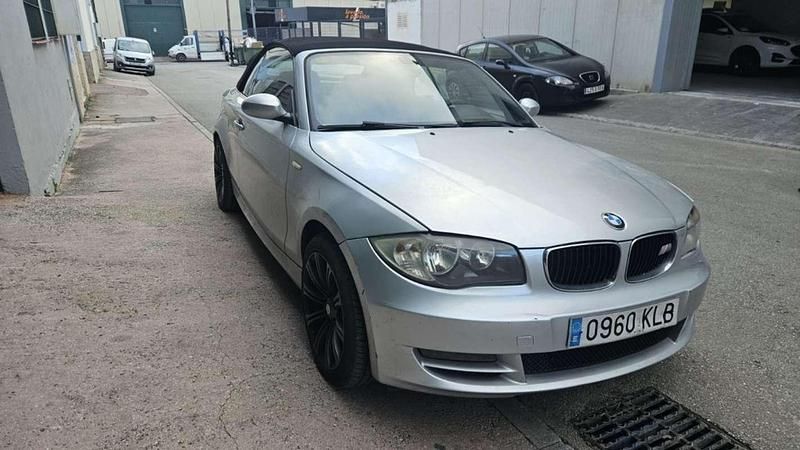 Usado BMW 118 Cabriolet 143 CV (105 kW) 2009 Gris Descapotable