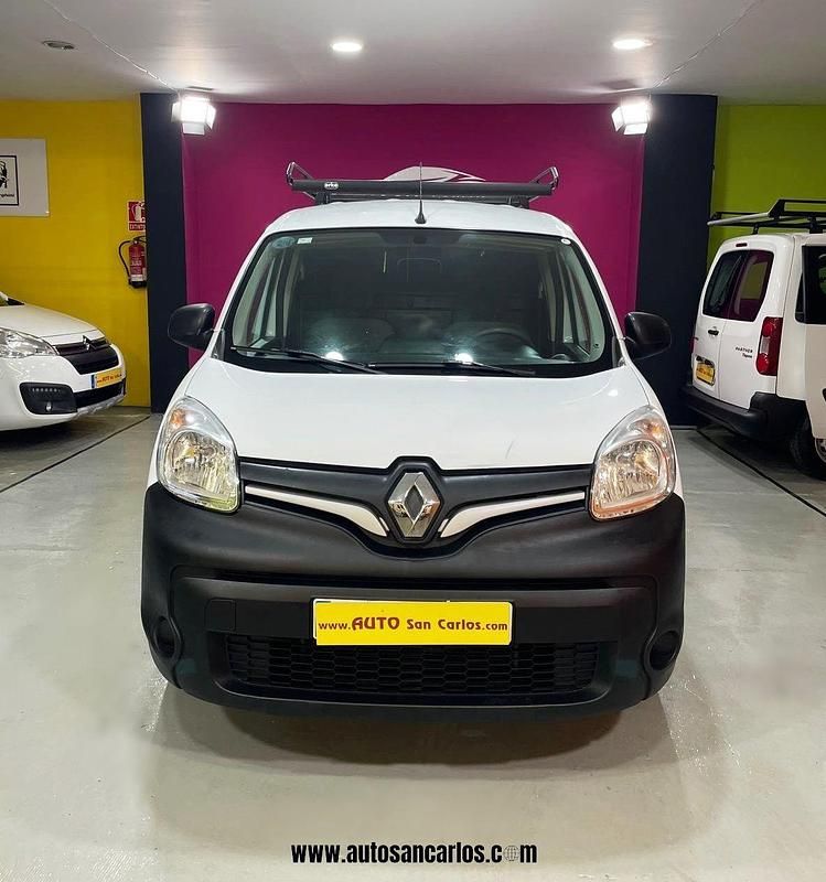 Usado Renault Kangoo 80 CV (58 kW) 2020 Blanco Monovolumen