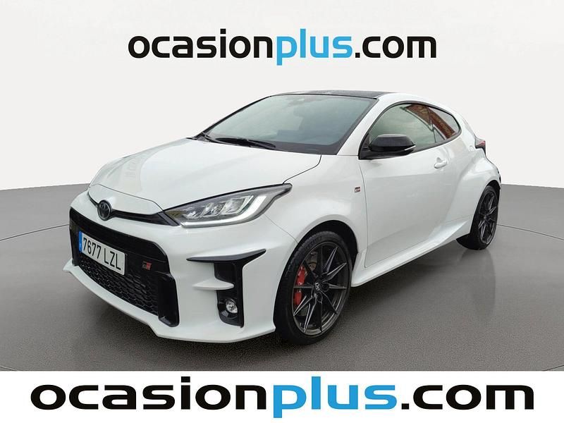 Blanco Usado 2022 Toyota Yaris Utilitario | 34.455 € (Buen precio) - Imagen 1/4
