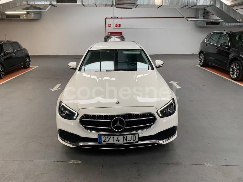 Usado Mercedes E300 306 CV (225 kW) 2023 Blanco Familiar