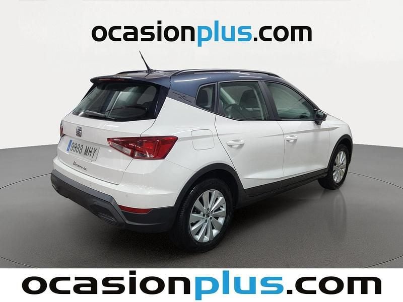 Usado Seat Arona Style 110 HP (80 kW) 2023 Branco SUV