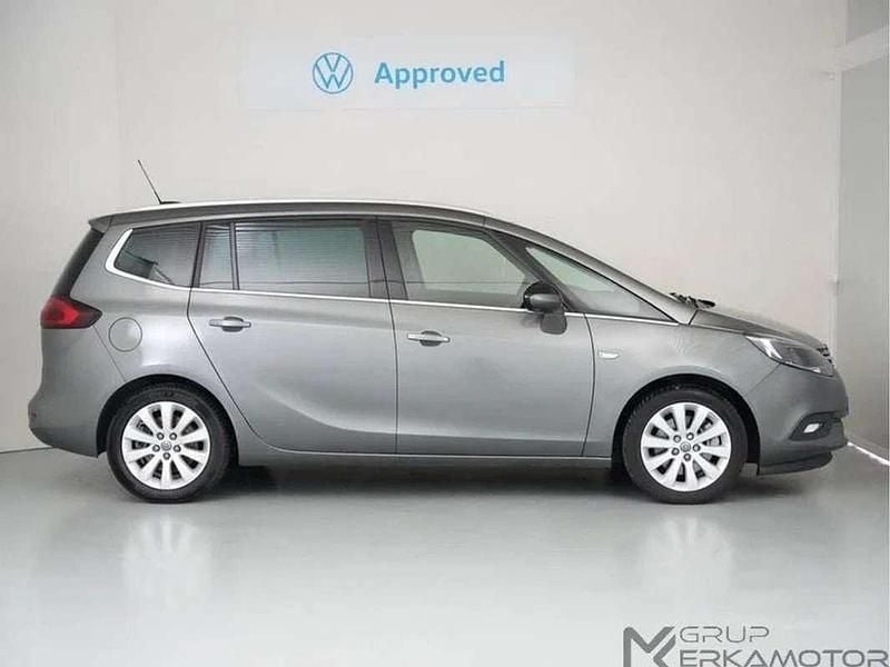 Usado Opel Zafira Edition 136 CV (100 kW) 2019 Gris Monovolumen