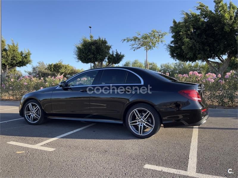 Usado Mercedes E220 194 CV (142 kW) 2017 Negro Berlina