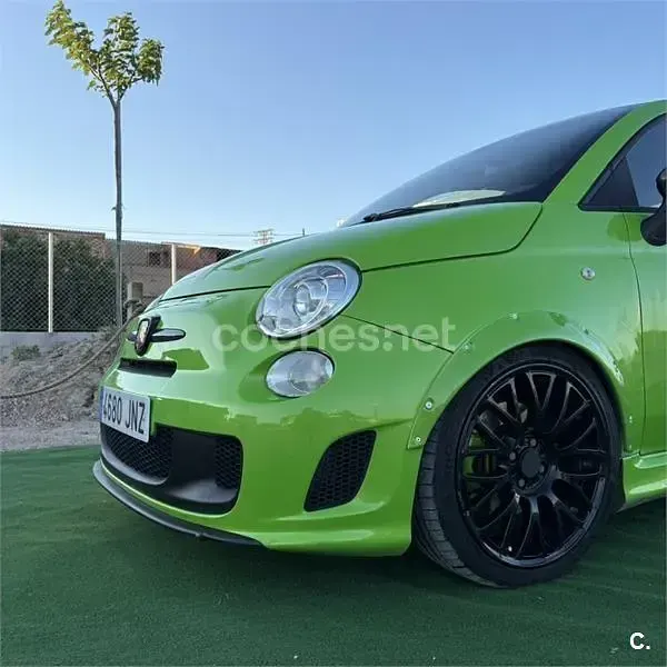 Usado Abarth 595 140 CV (102 kW) 2016 Verde Berlina