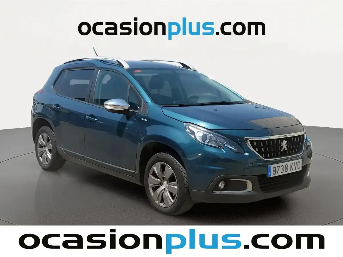Usado Peugeot 2008 Style 82 CV (60 kW) 2019 Verde SUV