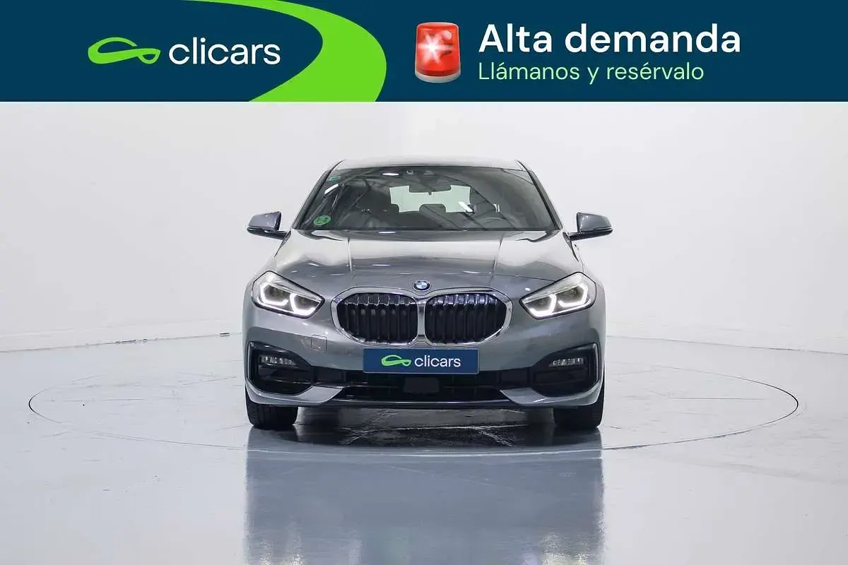 Occasion BMW 118 Sport Line 136 PK (100 kW) 2023 Zilver Hatchback