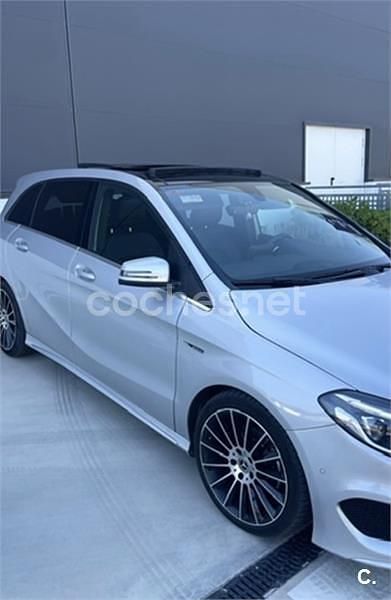 Gris / plata Usado 2017 Mercedes B200 AMG line Monovolumen | 19.000 € (Un poco caro) - Imagen 1/4