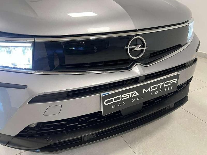 Usado Opel Grandland X Business Edition 131 CV (96 kW) 2022 Gris SUV