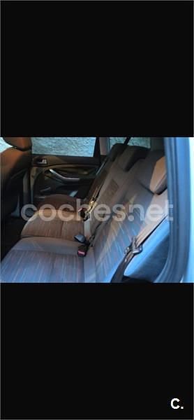 Usado Ford C-MAX Trend 100 CV (73 kW) 2007 Gris / plata Monovolumen