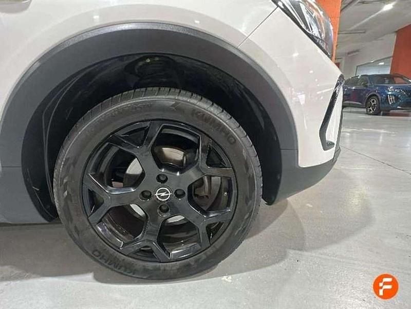 Usado Opel Crossland X Edition 110 CV (80 kW) 2023 Blanco SUV
