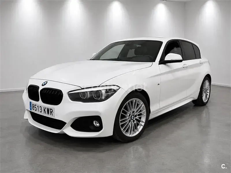 Usado BMW 118 Comfort Edition 150 CV (110 kW) 2019 Blanco Berlina