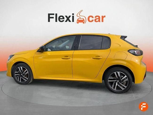 Usado Peugeot 208 Allure 100 CV (73 kW) 2022 Amarillo Utilitario