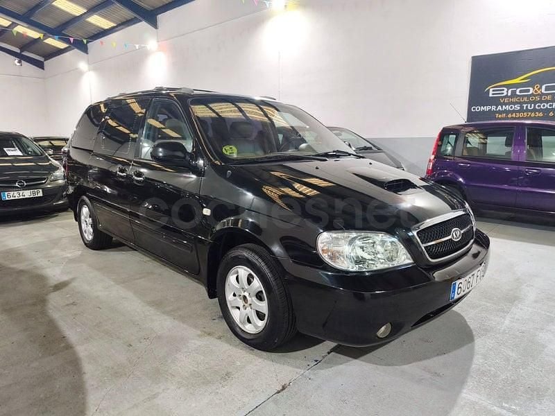 Usado Kia Carnival EX 144 CV (105 kW) 2006 Negro Monovolumen
