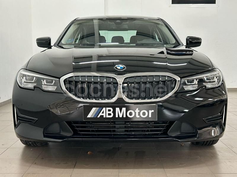 Negro Usado 2022 BMW 318 Comfort Edition Berlina | 28.900 € (Buen precio) - Imagen 1/4