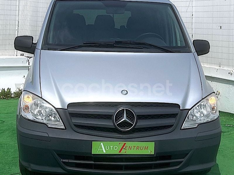 Gris / plata Usado 2011 Mercedes Viano Monovolumen | 13.900 € - Imagen 1/4