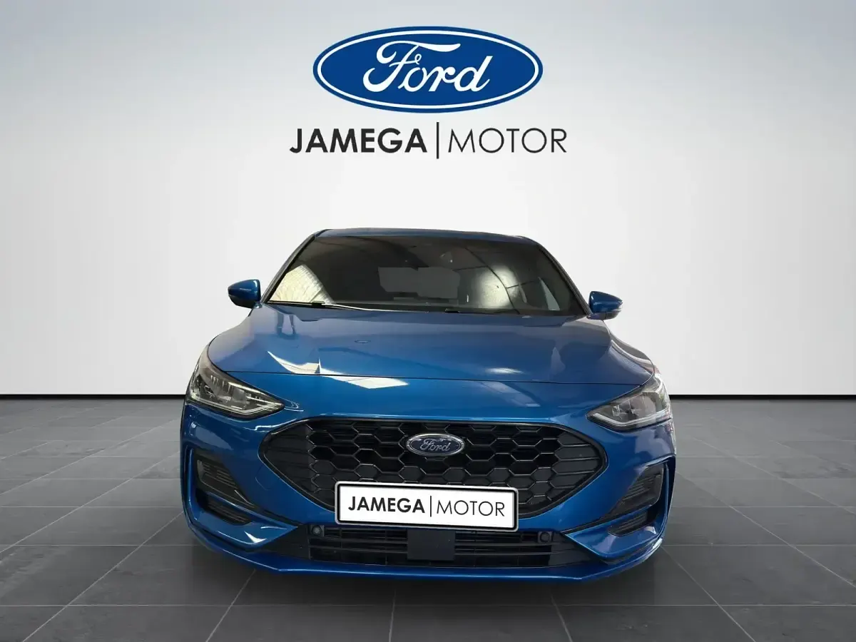 Usado Ford Focus ST-Line X 155 CV (114 kW) 2024 Azul Berlina