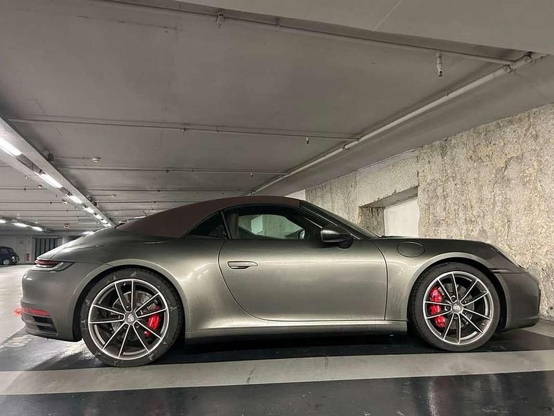 Usado Porsche 911 Carrera 4S Cabriolet 450 CV (330 kW) 2020 Marrón Descapotable