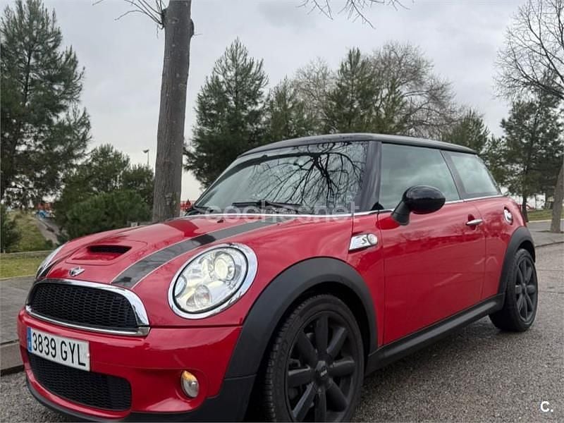 Usado Mini Cooper S 175 CV (128 kW) 2010 Rojo Utilitario