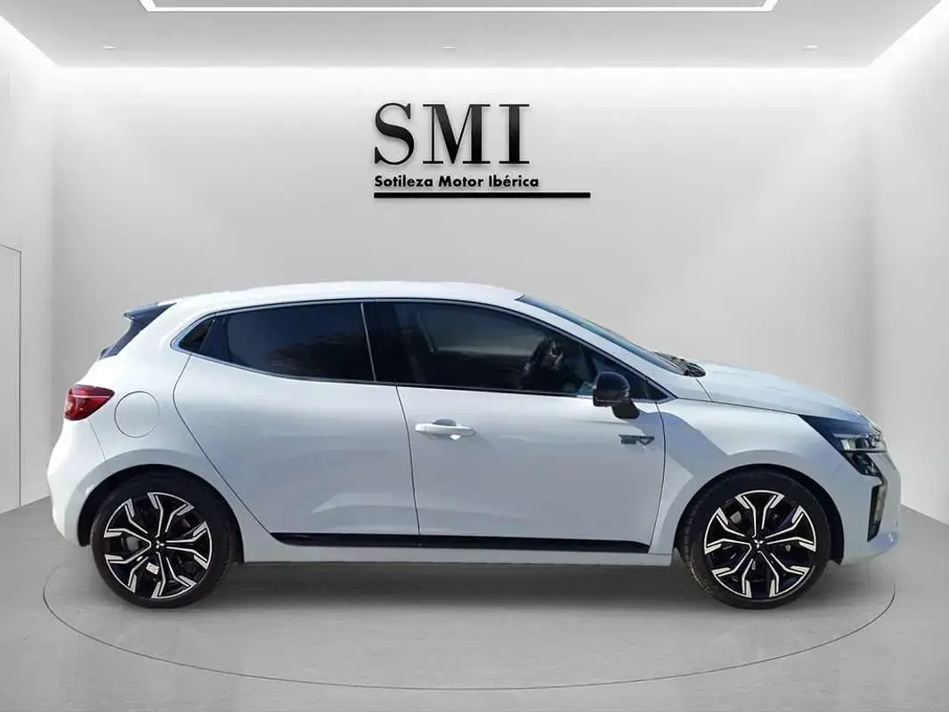 Usado Mitsubishi Colt 143 CV (105 kW) 2024 Blanco Utilitario