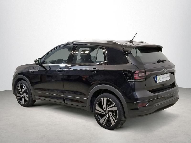 Usado VW T-Cross Sportline 110 CV (80 kW) 2022 Negro SUV