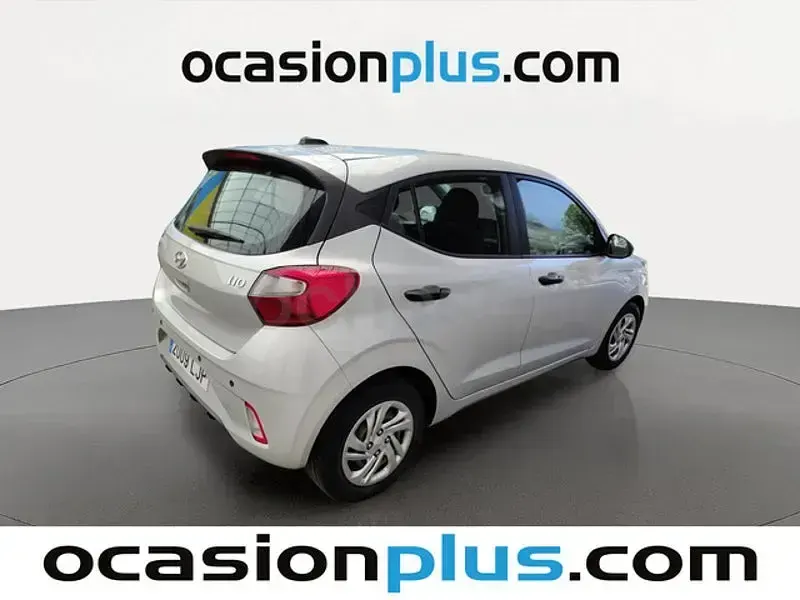 Usado Hyundai i10 67 CV (49 kW) 2020 Gris / plata Utilitario