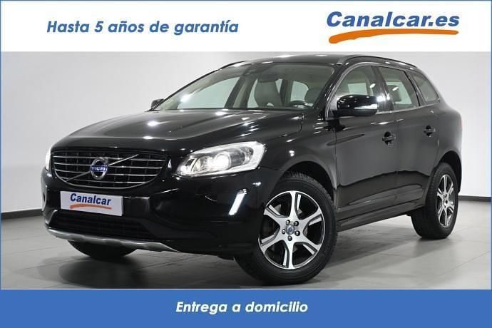Usado Volvo XC60 Kinetic 136 CV (100 kW) 2015 Negro SUV