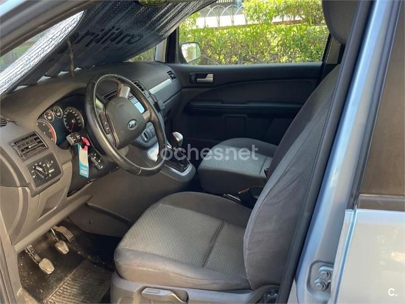 Usado Ford C-MAX Trend 109 CV (80 kW) 2005 Gris / plata Monovolumen