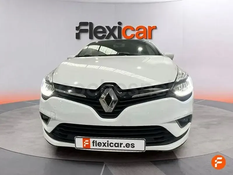Usado Renault Clio IV Zen 90 CV (66 kW) 2019 Blanco Berlina