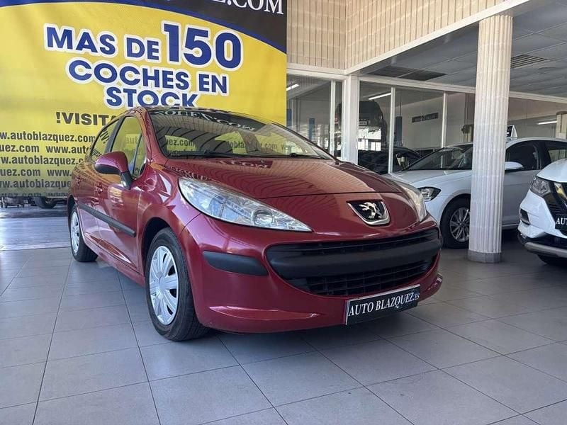 Burdeos Usado 2006 Peugeot 207 Utilitario | 6300 € - Imagen 1/4