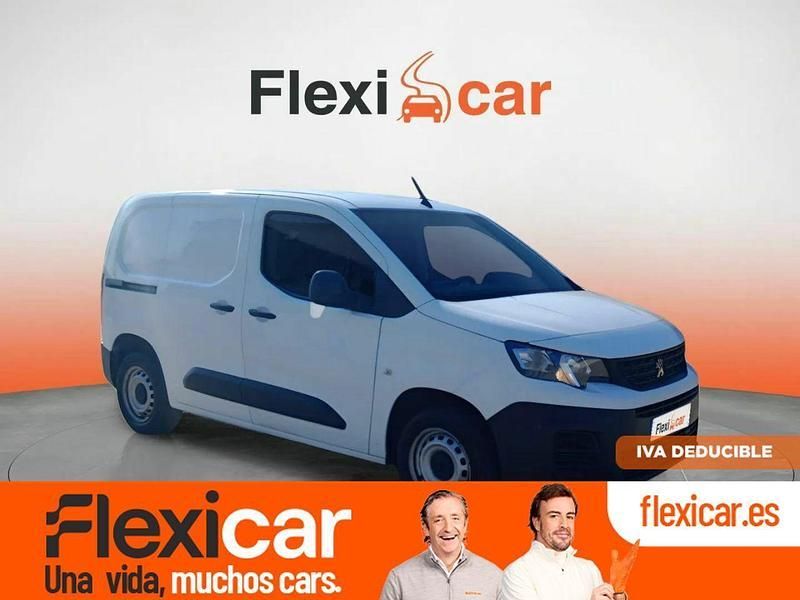 Blanco Usado 2021 Peugeot Partner S Monovolumen | 13.890 € (Caro) - Imagen 1/4