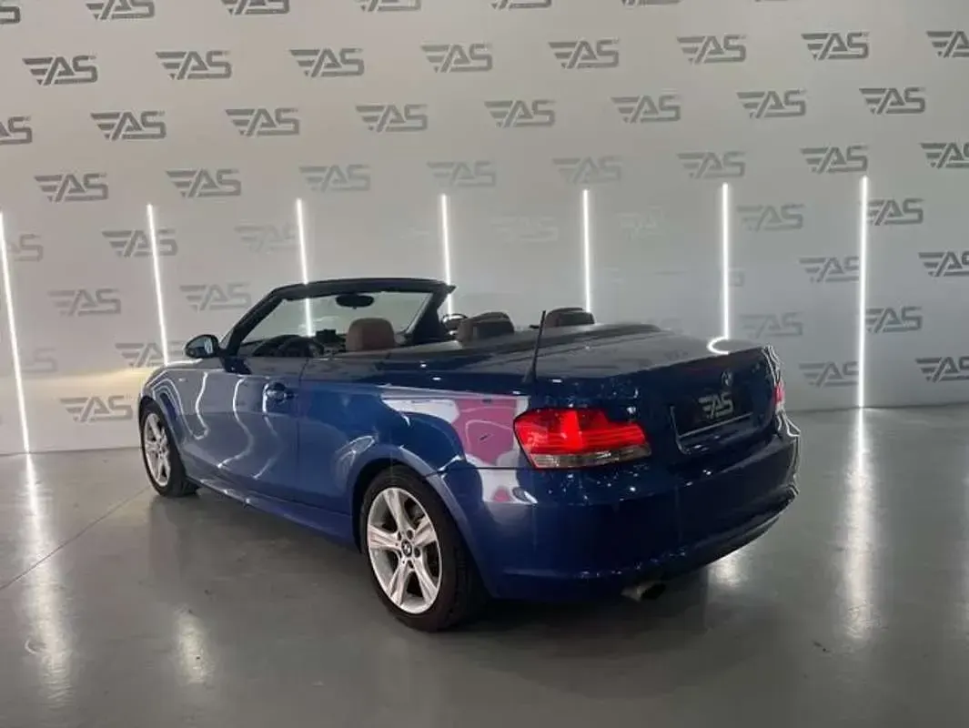 Usado BMW 120 Cabriolet 170 CV (125 kW) 2009 Azul Descapotable