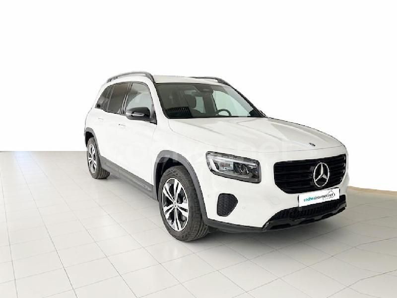 Blanco Nuevo 2025 Mercedes GLB200 SUV | 46.900 € (Buen precio) - Imagen 1/4