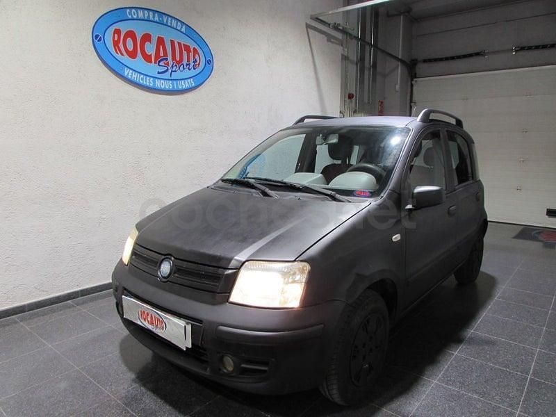 Usado Fiat Panda Dynamic 60 CV (44 kW) 2007 Negro Utilitario