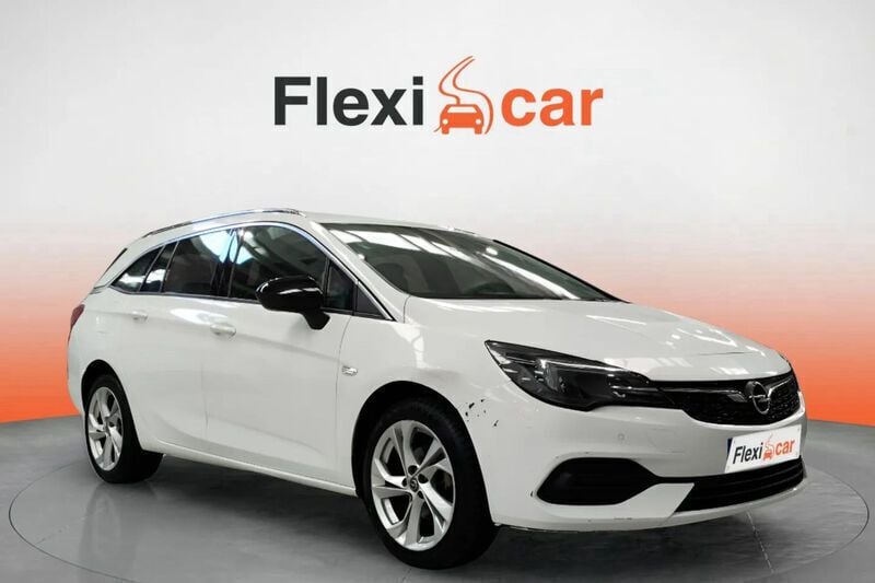 Blanco Usado 2021 Opel Astra Business Familiar | 9990 € (Buen precio) - Imagen 1/4