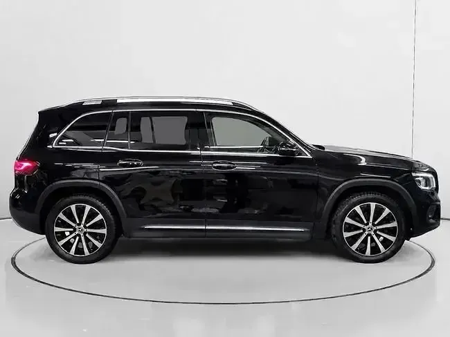 Usado Mercedes GLB200 163 CV (119 kW) 2023 Negro SUV