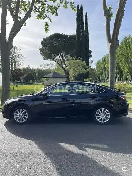 Usado Mazda 6 Style 120 CV (88 kW) 2010 Negro Berlina