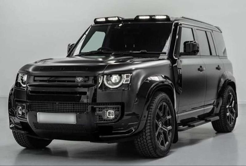 Usado Land Rover Defender HSE Dynamic 404 CV (297 kW) 2023 Negro SUV