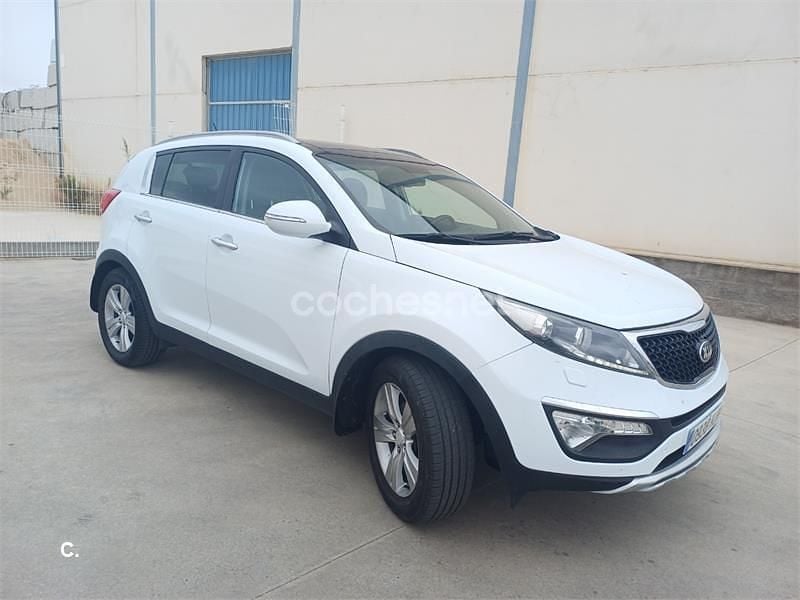 Usado Kia Sportage 136 CV (100 kW) 2013 Blanco SUV