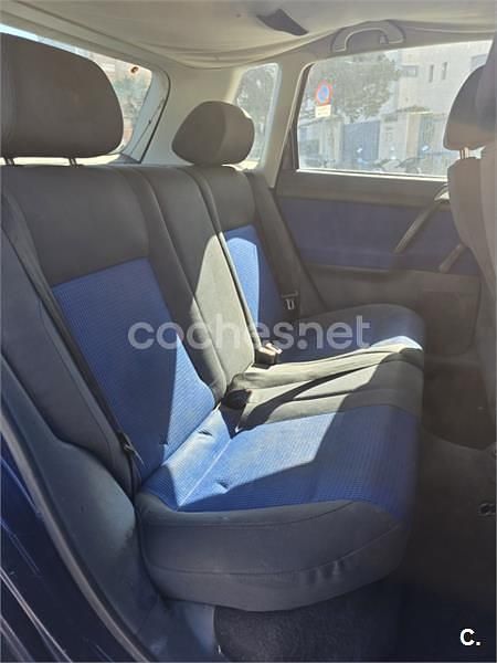 Usado VW Polo Trendline 75 CV (55 kW) 2003 Azul Berlina