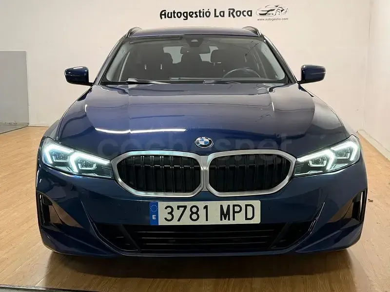 Usado BMW 318 150 CV (110 kW) 2024 Azul Familiar