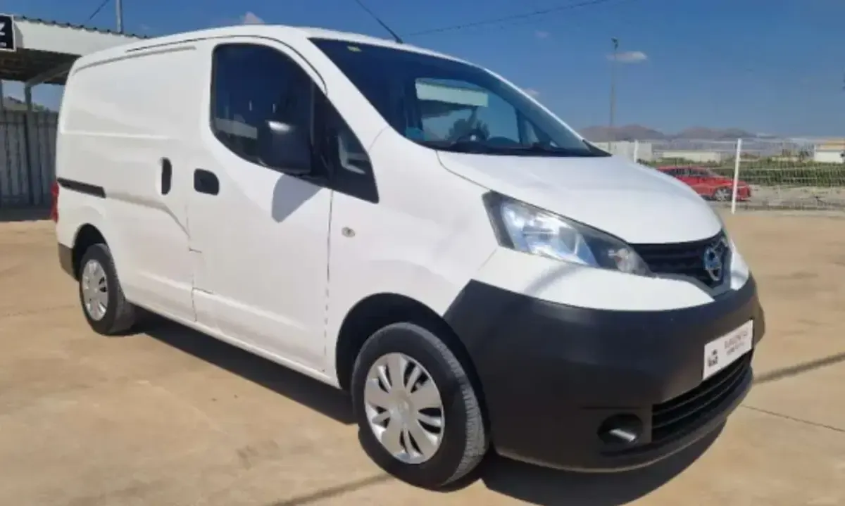Usado Nissan NV200 90 CV (66 kW) 2019 Blanco Monovolumen