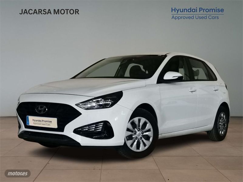 Otro Usado 2024 Hyundai i30 Berlina | 17.490 € (Super precio) - Imagen 1/4