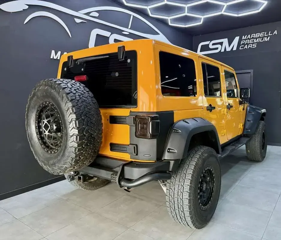 Usado Jeep Wrangler 284 CV (208 kW) 2012 Amarillo SUV