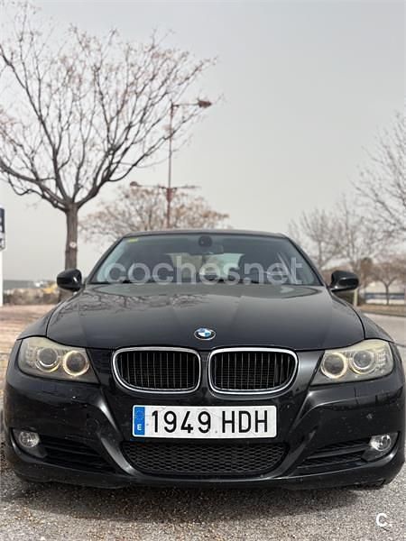 Usado BMW 318 143 CV (105 kW) 2011 Negro Berlina