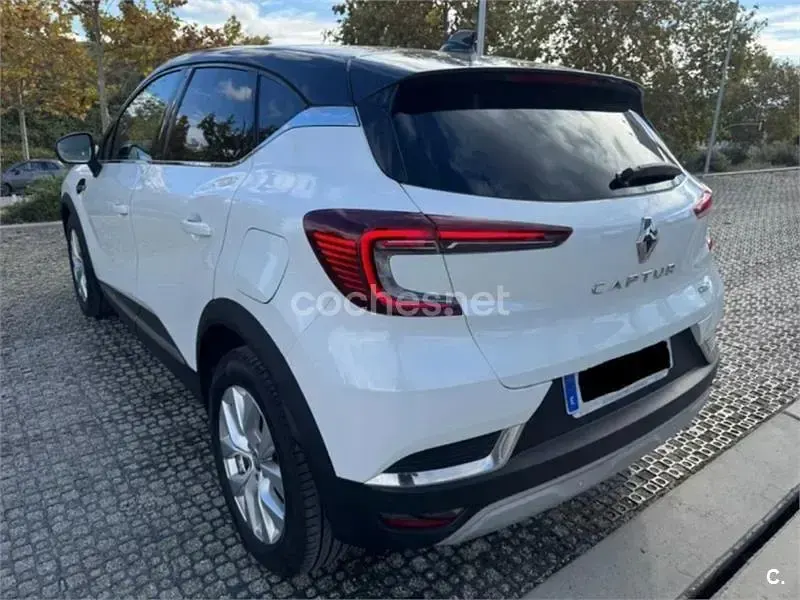 Usado Renault Captur Zen 160 CV (117 kW) 2020 Blanco SUV