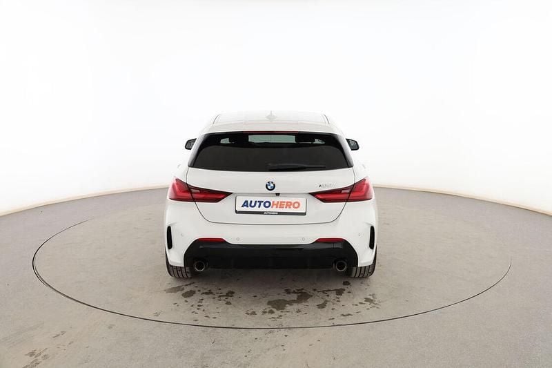 Usado BMW 120 M Sport 178 CV (130 kW) 2024 Blanco Utilitario