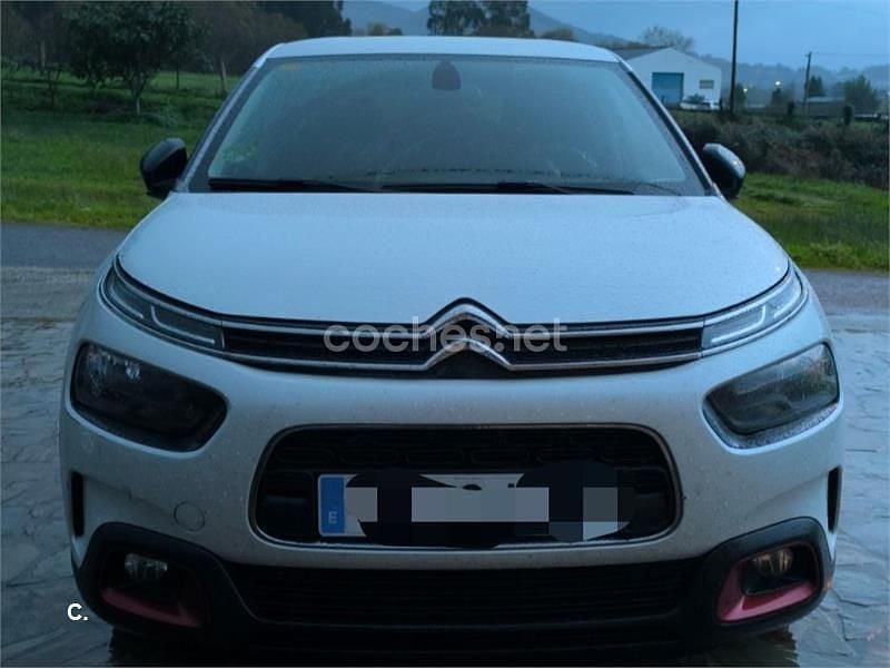 Begagnad Citroën C4 PureTech 110 HK (80 kW) 2020 Vit Sedan