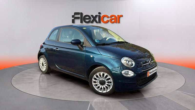 Usado Fiat 500 Dolcevita 71 CV (52 kW) 2020 Azul Berlina