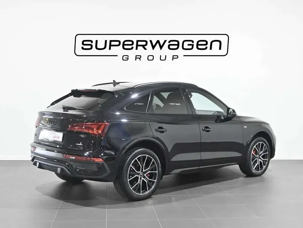 Usado Audi Q5 Sportback 204 CV (150 kW) 2022 Negro SUV