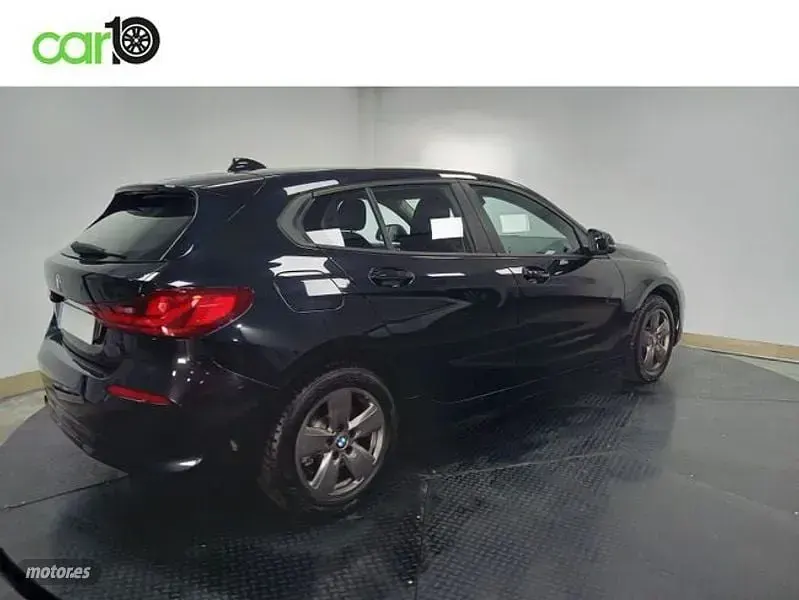 Usado BMW 116 Advantage 116 CV (85 kW) 2020 Negro Utilitario
